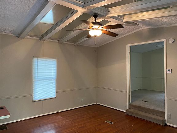 2nd image of 595 County Road 39 Chelsea Al #35043