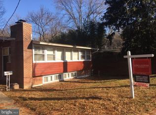 8312 Rosette Ln, Hyattsville, MD 20783