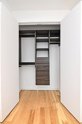 5th image of 91 Attorney St APT 5C