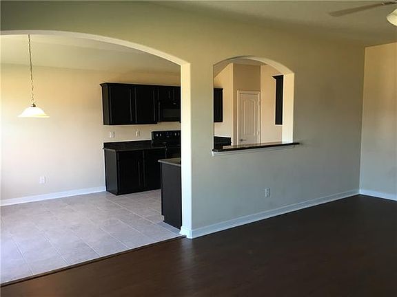3rd image of 9133 Curacao Dr