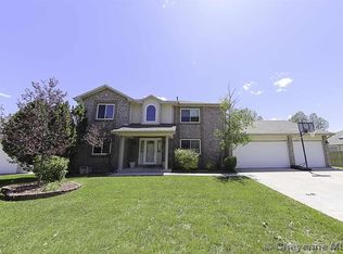 305 Carriage Dr, Cheyenne, WY 82009