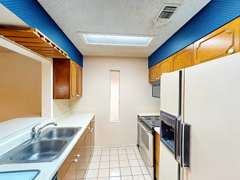 5058 Galahad Dr — Photo 6