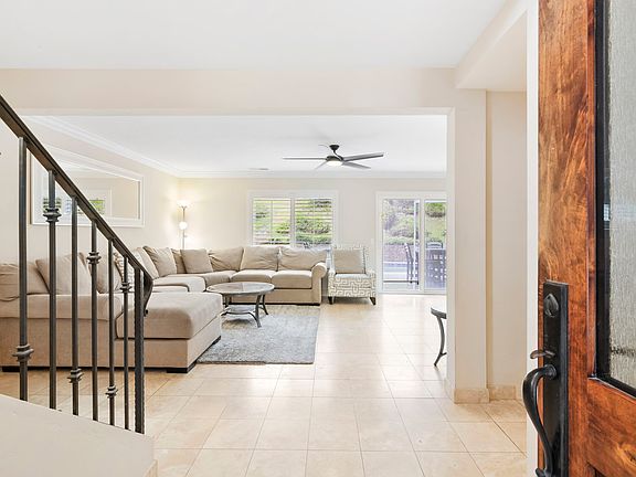 2nd image of 11850 Arborlake Way