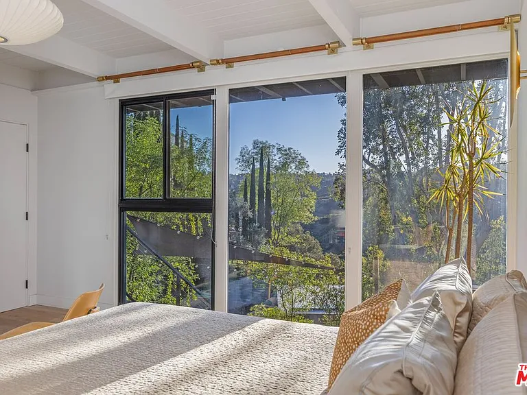 7900 Willow Glen Rd — Photo 14
