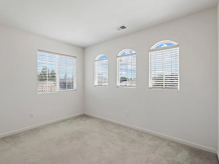 1515 Dovetail Way — Photo 20