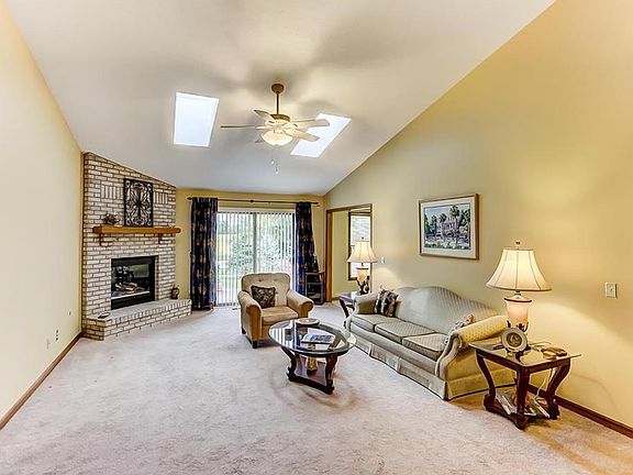 5th image of 11400 Colameo Ct