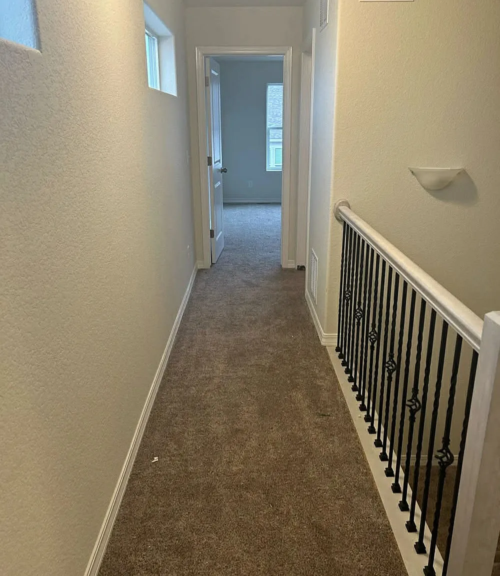 3 bed, 1574 sqft, $2,600 — Photo 2
