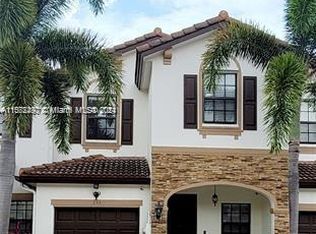 355 NE 37th Ter, Homestead, FL 33033