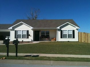 1340 Colonel Salomon Dr, Prairie Grove, AR 72753