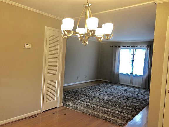 Dining rom / living room