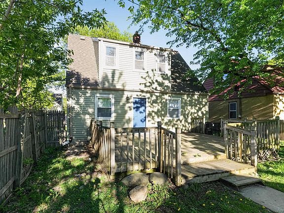4th image of 3867 N 36th STREET