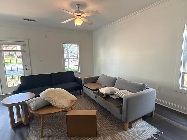 100 Davis St #11 — Photo 8