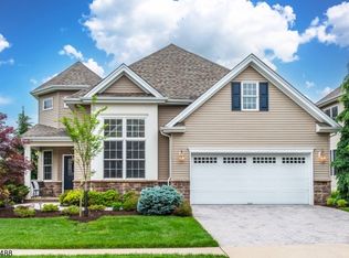 53 Patriots Way, Somerset, NJ 08873