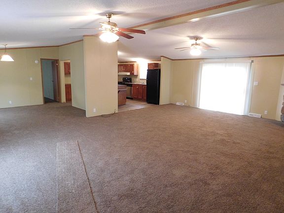 5th image of 421 N Apricot Ave