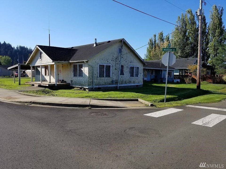 2nd image of 316 Monroe St S