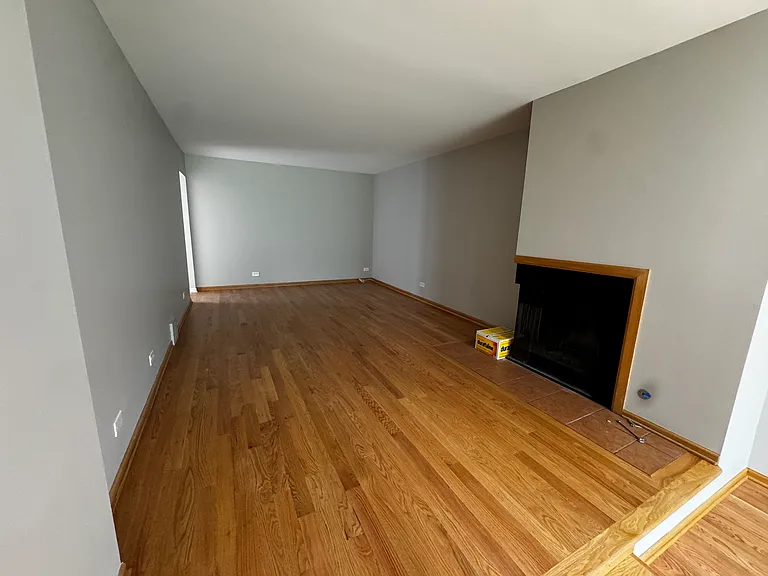 786 Greenwood Rd — Photo 5
