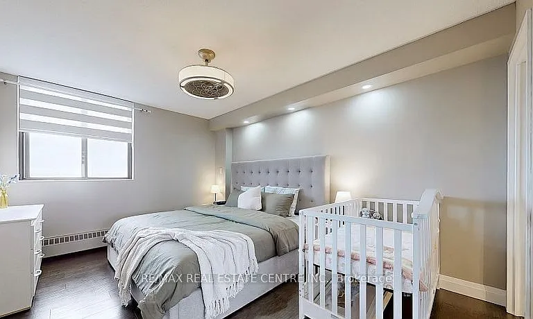 2542 Argyle Rd #5 — Photo 9