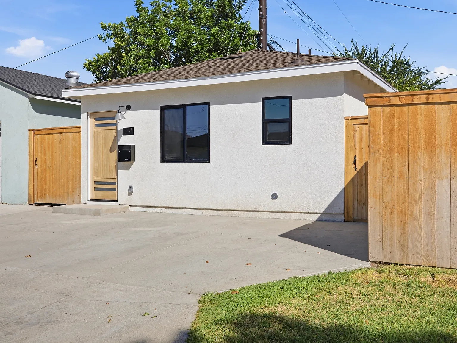 1 bed, 400 sqft, $2,885 — Photo 4