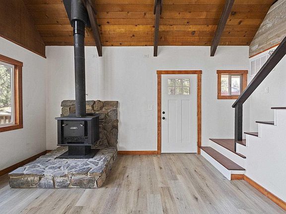 3rd image of 12048 Alcan Ct