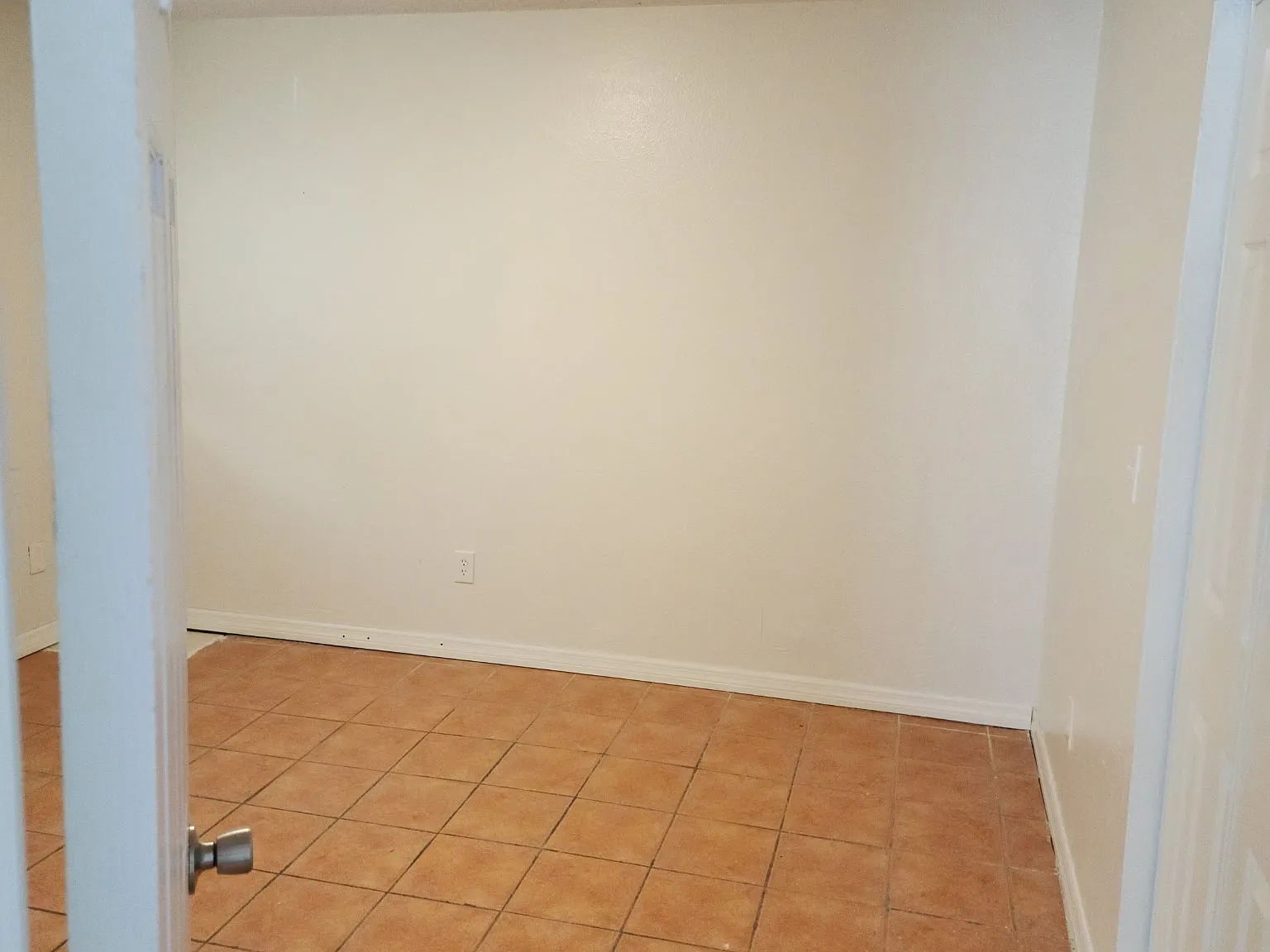 2 bed, 710 sqft, $1,500 — Photo 4