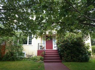 4515 Woodlawn Ave N, Seattle, WA 98103