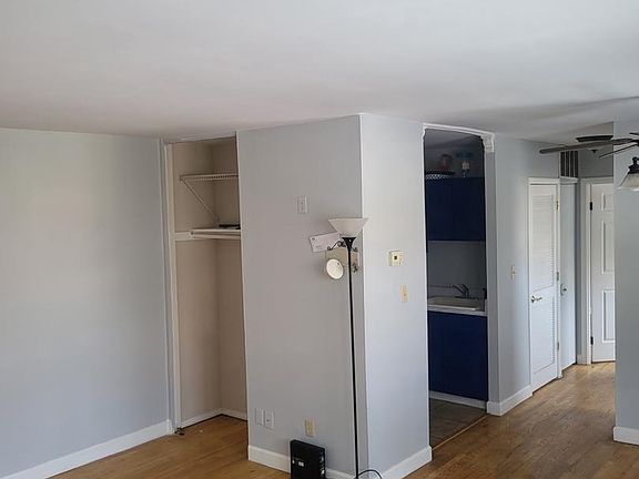 2nd image of 4410 Falls Bridge Dr Unit H