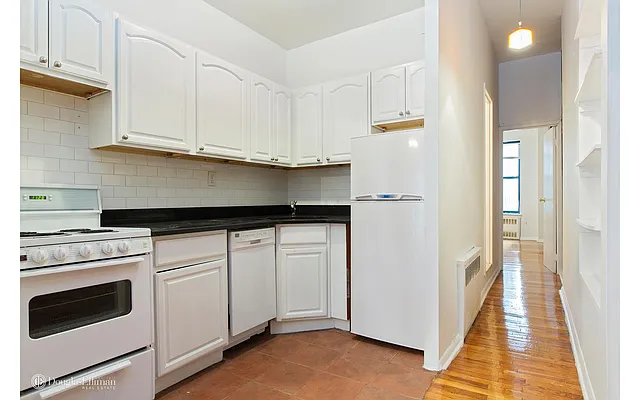 Rented by Douglas Elliman | media 2