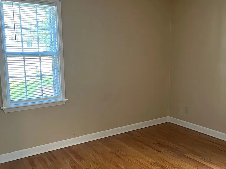 1368 Doten Ave — Photo 5