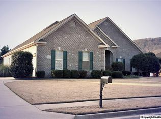 7013 Pinyon Pine Ln SE, Owens Cross Roads, AL 35763