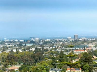 990 31st Ave, San Mateo, CA, 94403