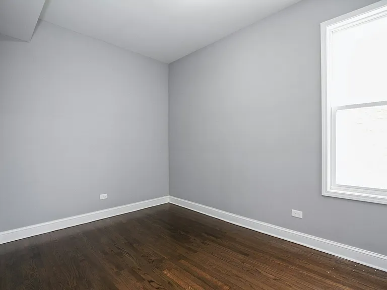 7322 S Langley Ave #2 — Photo 12