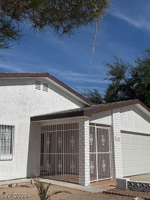 1st image of 3480 E Hacienda Ave