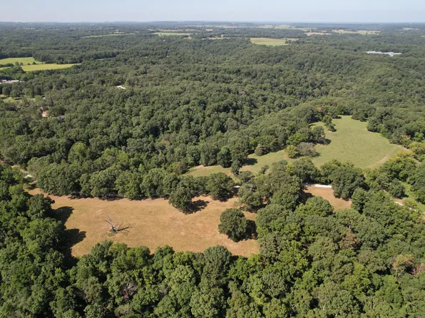 0000 Farm Road 1085, Washburn, MO 65772