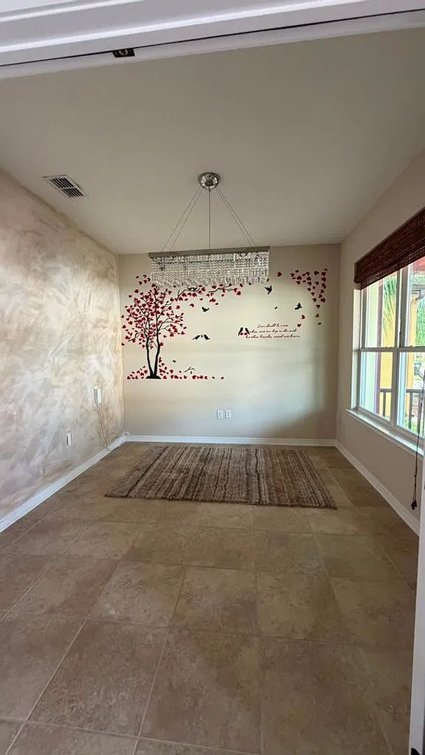 Stunning 5-Bedroom Home + Office + Bonus Room | Lake View | Solar Panels | Tesla Charger — Photo 4