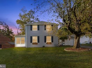 706 Fairfield Rd, Glenside, PA 19038