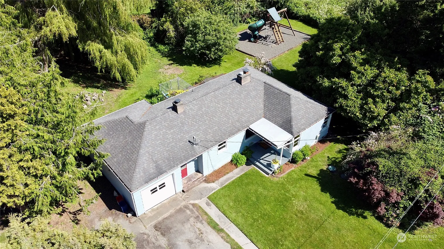 719 Marine Drive photo 1