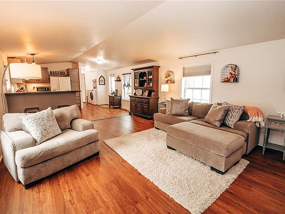 5th image of 123 Tidd Cir