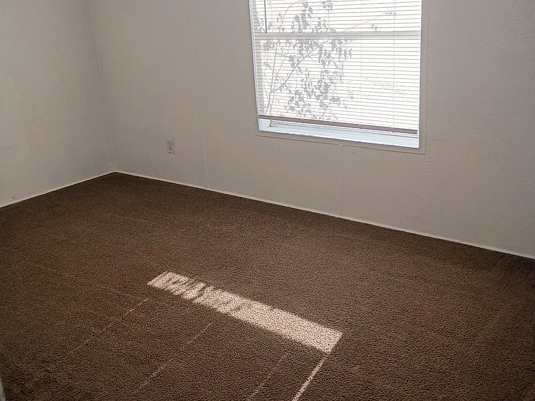4655 Sharpsburg Rd #102 — Photo 2
