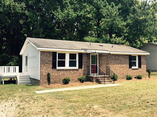 1st image of 608 Taylor Dr