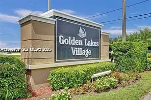 302 Lake Evelyn Dr #302 — Photo 1