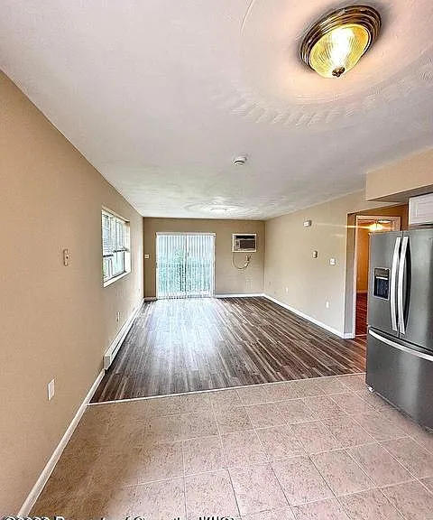 1213 Lori Ln — Photo 5