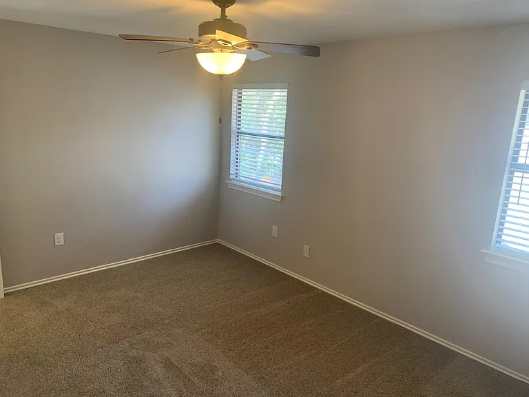 8103 Tuscarora Trl #B — Photo 31