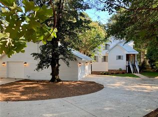 201 Providence Point Ln, Hartwell, GA 30643