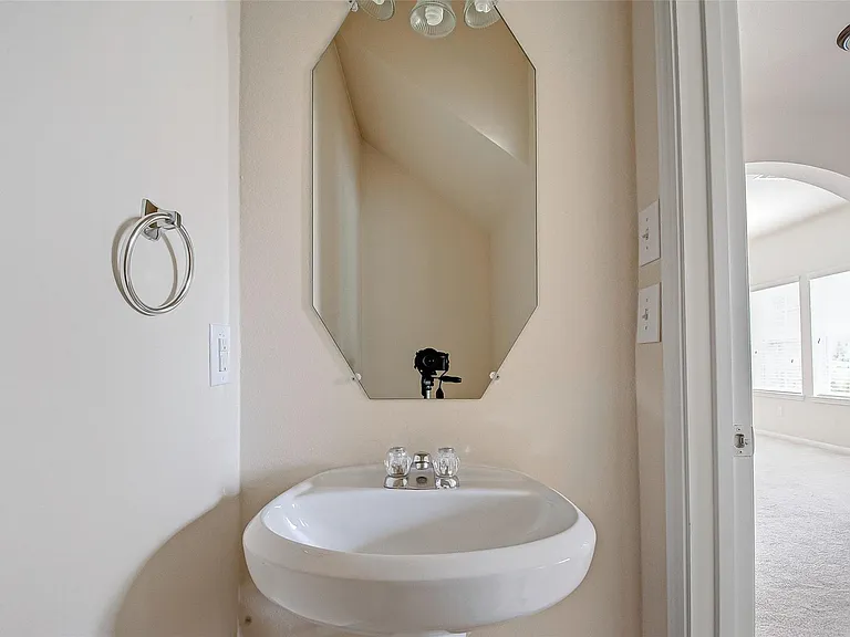 1735 Nichole Woods Dr — Photo 13