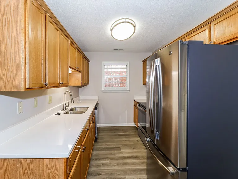 1170 Whitten Rd — Photo 8