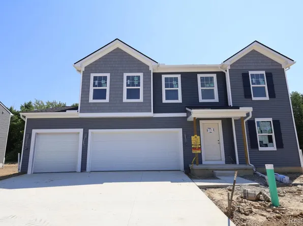 4190 Cedar Ln, Grand Blanc, MI 48439