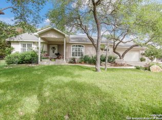 722 Lorne Rd, Canyon Lake, TX 78133