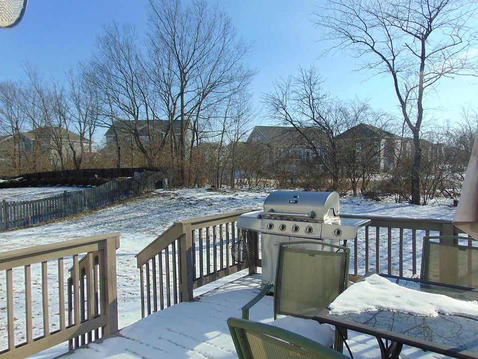 7671 Tree Lake Blvd, Powell, OH 43065 Zillow