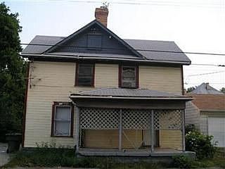 1st image of 2312 W 2nd St