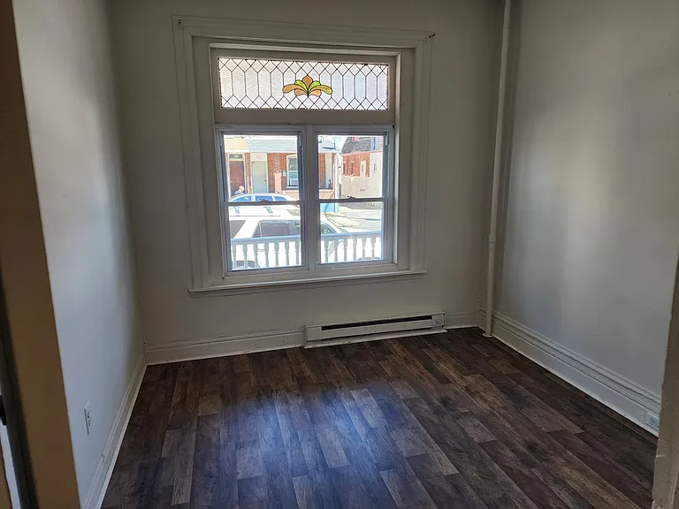 814 W Washington St #1 — Photo 3